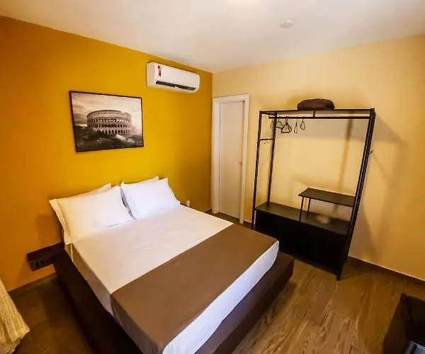 Bonabrigo Hostel