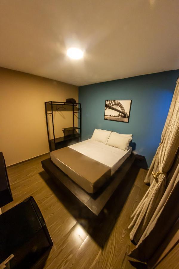 Albergue Bonabrigo & *